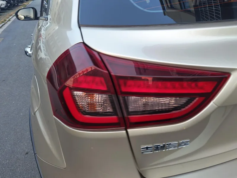 Geely Vision X3 2020 1.5L CVT Premium Trim interior photo 12 Geely Vision X3 2020 1.5L CVT Premium Trim interior photo 12