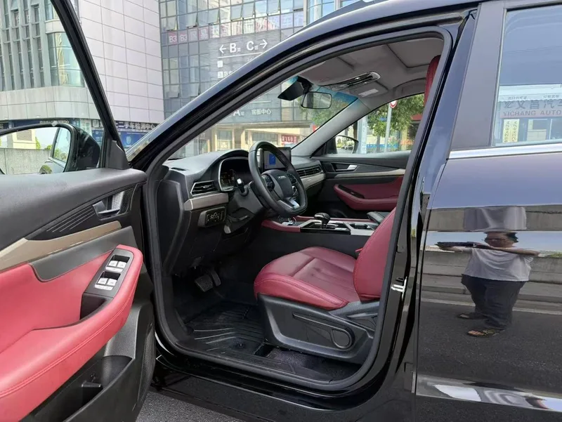 Jetour X70 2025 1.5T DCT To surpass PRO 5 seat exterior photo 4 Jetour X70 2025 1.5T DCT To surpass PRO 5 seat exterior photo 4