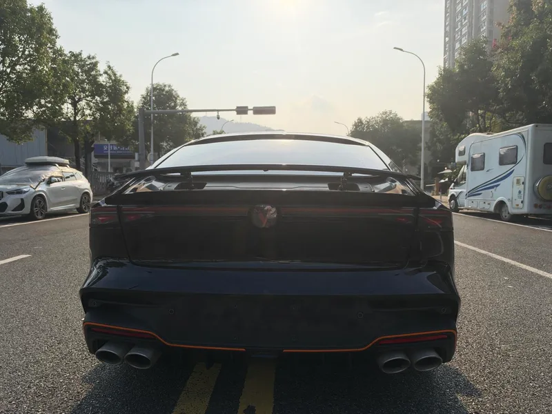 Changan UNI-V 2025 Third generation 2.0T Jin Qing type exterior photo 6 Changan UNI-V 2025 Third generation 2.0T Jin Qing type exterior photo 6