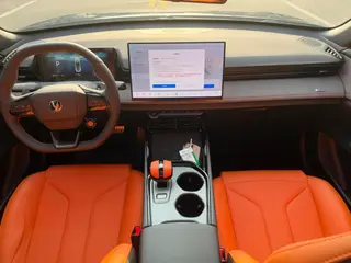 Changan UNI-V 2025 Third generation 2.0T Jin Qing type interior photo 15 Changan UNI-V 2025 Third generation 2.0T Jin Qing type interior photo 15