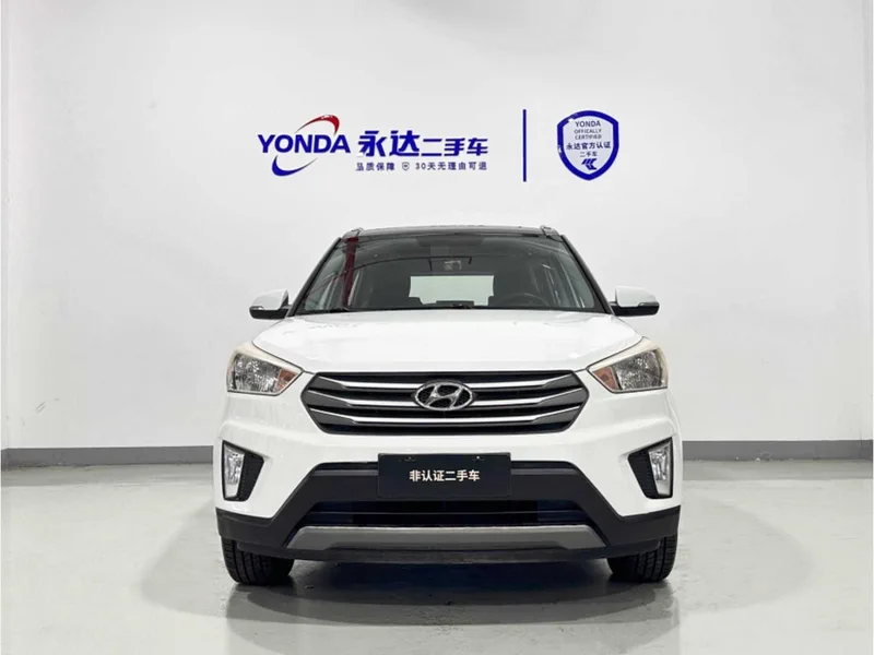 Hyundai ix25 2015 1.6L Automatic two-drive intelligent type GLS exterior photo 2 Hyundai ix25 2015 1.6L Automatic two-drive intelligent type GLS exterior photo 2