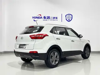 Hyundai ix25 2015 1.6L Automatic two-drive intelligent type GLS exterior photo 5 Hyundai ix25 2015 1.6L Automatic two-drive intelligent type GLS exterior photo 5