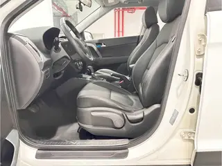 Hyundai ix25 2015 1.6L Automatic two-drive intelligent type GLS interior photo 11 Hyundai ix25 2015 1.6L Automatic two-drive intelligent type GLS interior photo 11