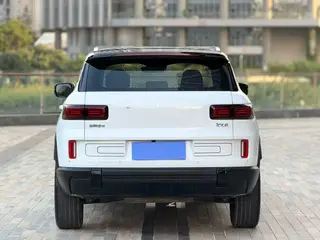 Geely ICON 2026 1.5TD Chocolate alcohol version exterior photo 4 Geely ICON 2026 1.5TD Chocolate alcohol version exterior photo 4