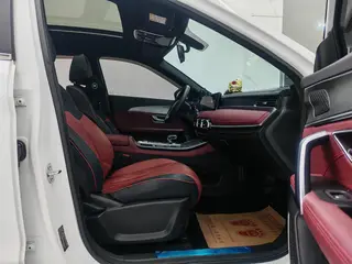 Jetour X70 PLUS 2024 Champion Edition 1.5T DCT Champion PRO 5 seat interior photo 15 Jetour X70 PLUS 2024 Champion Edition 1.5T DCT Champion PRO 5 seat interior photo 15