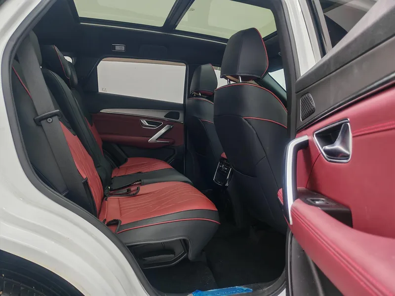 Jetour X70 PLUS 2024 Champion Edition 1.5T DCT Champion PRO 5 seat interior photo 16 Jetour X70 PLUS 2024 Champion Edition 1.5T DCT Champion PRO 5 seat interior photo 16
