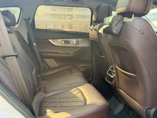 Chery Tiggo 8 Pro 2022 290T Two-Drive Vast Edition 5 seat interior photo 15 Chery Tiggo 8 Pro 2022 290T Two-Drive Vast Edition 5 seat interior photo 15