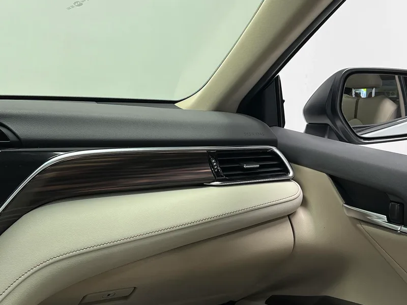 Toyota Camry 2019 2.5G Edición de lujo País VI interior foto 16 Toyota Camry 2019 2.5G Edición de lujo País VI interior foto 16