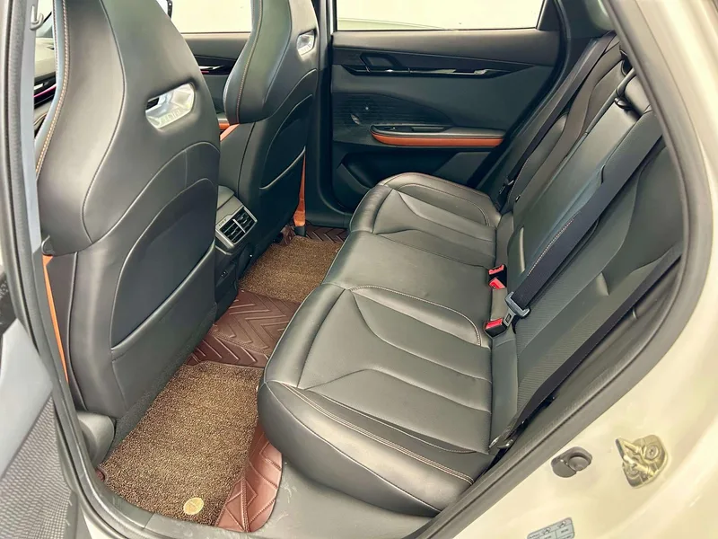 Changan UNI-V 2023 1.5T Premium Trim exterior photo 7 Changan UNI-V 2023 1.5T Premium Trim exterior photo 7