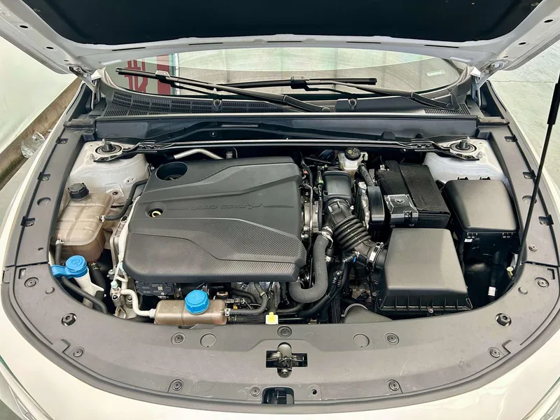 Changan UNI-V 2023 1.5T Premium Trim interior photo 19 Changan UNI-V 2023 1.5T Premium Trim interior photo 19