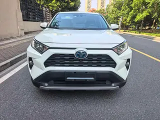 Toyota RAV4 2020 Dual Power 2.5L CVT Two-wheel drive elite version exterior photo 2 Toyota RAV4 2020 Dual Power 2.5L CVT Two-wheel drive elite version exterior photo 2