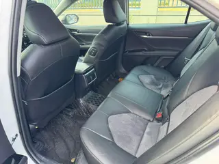 Toyota Camry 2021 2.0S Version de pointe intérieur photo 10 Toyota Camry 2021 2.0S Version de pointe intérieur photo 10