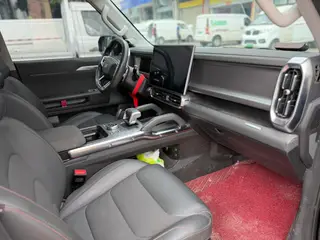 Jetour T2 2023 2.0TD Tracción a las cuatro ruedas Cruzando PRO interior foto 6 Jetour T2 2023 2.0TD Tracción a las cuatro ruedas Cruzando PRO interior foto 6