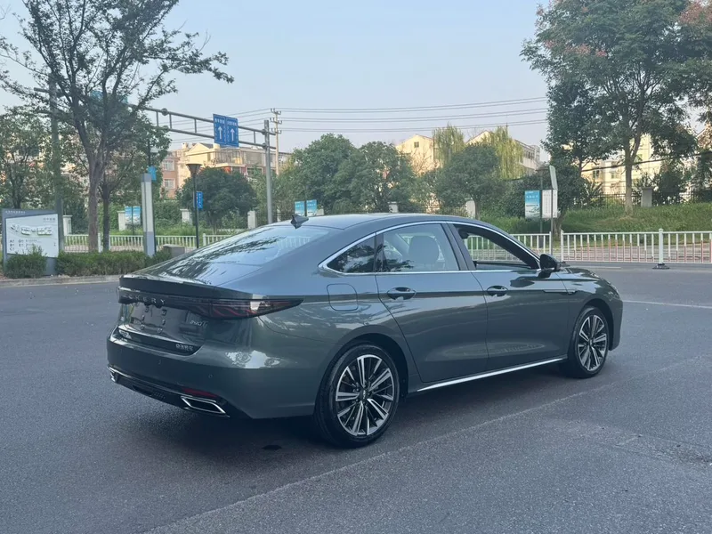 Chery Arrizo 8 PRO 2025 1.6T DCT Luxury type+ exterior photo 5 Chery Arrizo 8 PRO 2025 1.6T DCT Luxury type+ exterior photo 5