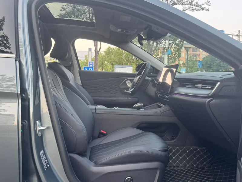 Chery Arrizo 8 PRO 2025 1.6T DCT Luxury type+ exterior photo 9 Chery Arrizo 8 PRO 2025 1.6T DCT Luxury type+ exterior photo 9