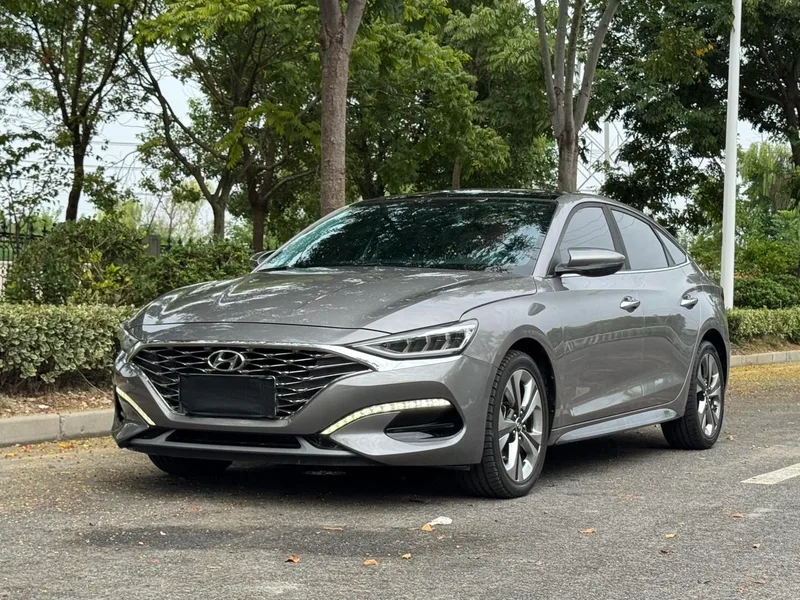 Hyundai Lafesta 2019 280TGDi Sports version China V exterior photo 1 Hyundai Lafesta 2019 280TGDi Sports version China V exterior photo 1