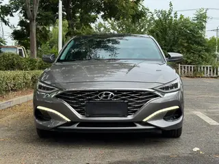 Hyundai Lafesta 2019 280TGDi Sports version China V exterior photo 2 Hyundai Lafesta 2019 280TGDi Sports version China V exterior photo 2