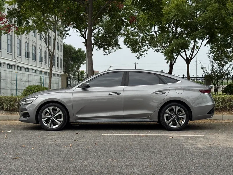 Hyundai Lafesta 2019 280TGDi Sports version China V exterior photo 4 Hyundai Lafesta 2019 280TGDi Sports version China V exterior photo 4