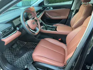 Geely Emgrand 2026 5th Gen 1.5T DCT Flagship exterior photo 8 Geely Emgrand 2026 5th Gen 1.5T DCT Flagship exterior photo 8