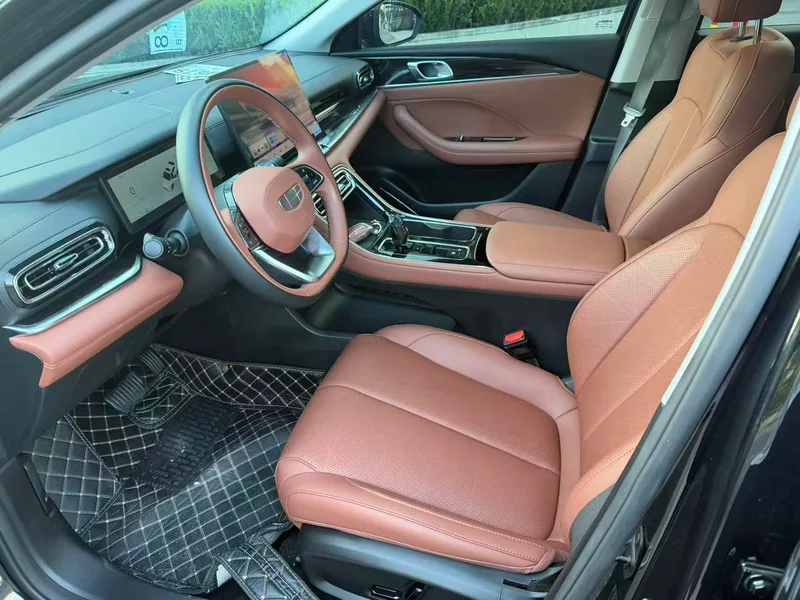 Geely Emgrand 2026 5th Gen 1.5T DCT Flagship exterior photo 8 Geely Emgrand 2026 5th Gen 1.5T DCT Flagship exterior photo 8