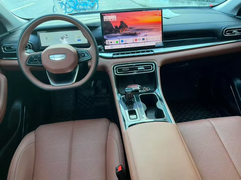 Geely Emgrand 2026 5th Gen 1.5T DCT Flagship interior photo 13 Geely Emgrand 2026 5th Gen 1.5T DCT Flagship interior photo 13