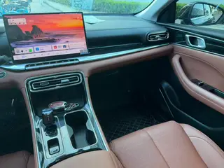 Geely Emgrand 2026 5th Gen 1.5T DCT Flagship interior photo 14 Geely Emgrand 2026 5th Gen 1.5T DCT Flagship interior photo 14