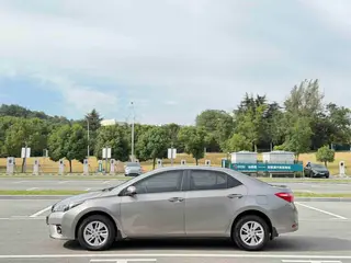 Toyota Corolla 2017 1.6L CVT GL exterior photo 5 Toyota Corolla 2017 1.6L CVT GL exterior photo 5