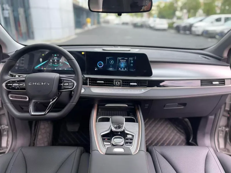 Chery Tiggo 5x 2025 High-energy version 1.5T CVT Luxury type interior photo 11 Chery Tiggo 5x 2025 High-energy version 1.5T CVT Luxury type interior photo 11