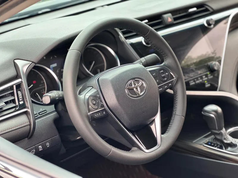 Toyota Camry 2019 2.0G Luxury Edition Country VI exterior photo 8 Toyota Camry 2019 2.0G Luxury Edition Country VI exterior photo 8