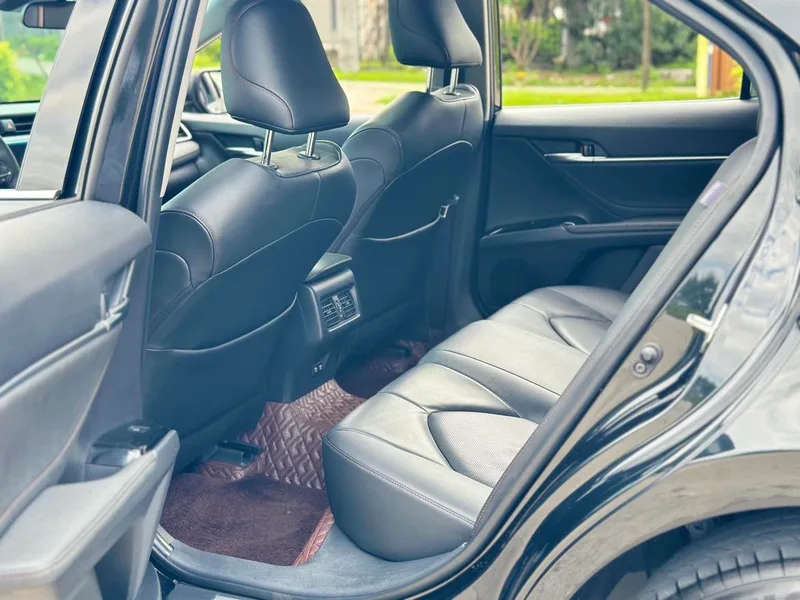 Toyota Camry 2019 2.0G Luxury Edition Country VI interior photo 11 Toyota Camry 2019 2.0G Luxury Edition Country VI interior photo 11