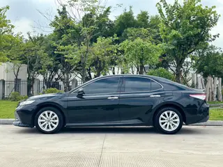 Toyota Camry 2019 2.0G Luxury Edition Country VI interior photo 16 Toyota Camry 2019 2.0G Luxury Edition Country VI interior photo 16