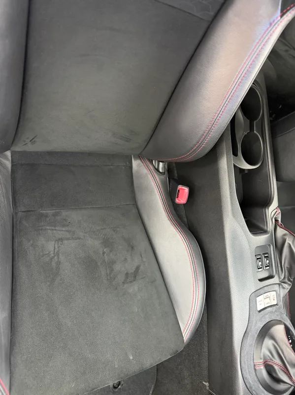 Toyota 86 2014 2.0L Automatic Luxury Model exterior photo 6 Toyota 86 2014 2.0L Automatic Luxury Model exterior photo 6