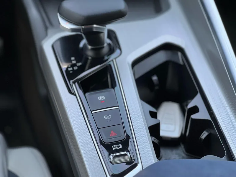 Geely Preface 2021 2.0T Acabado premium interior foto 18 Geely Preface 2021 2.0T Acabado premium interior foto 18