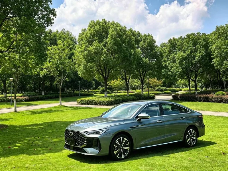 Chery Arrizo 8 PRO 2025 1.6T DCT Luxury type+ exterior photo 1 Chery Arrizo 8 PRO 2025 1.6T DCT Luxury type+ exterior photo 1