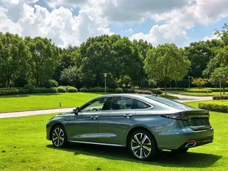 Chery Arrizo 8 PRO 2025 1.6T DCT Luxury type+ exterior photo 6 Chery Arrizo 8 PRO 2025 1.6T DCT Luxury type+ exterior photo 6