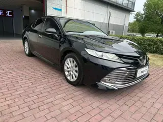 Toyota Camry 2018 2.0G Edición de lujo exterior foto 3 Toyota Camry 2018 2.0G Edición de lujo exterior foto 3