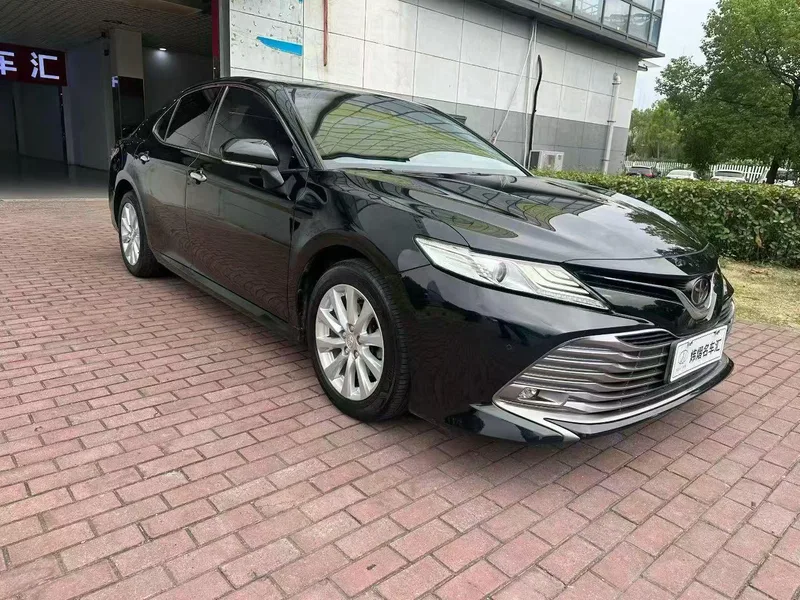 Toyota Camry 2018 2.0G Edición de lujo exterior foto 3 Toyota Camry 2018 2.0G Edición de lujo exterior foto 3