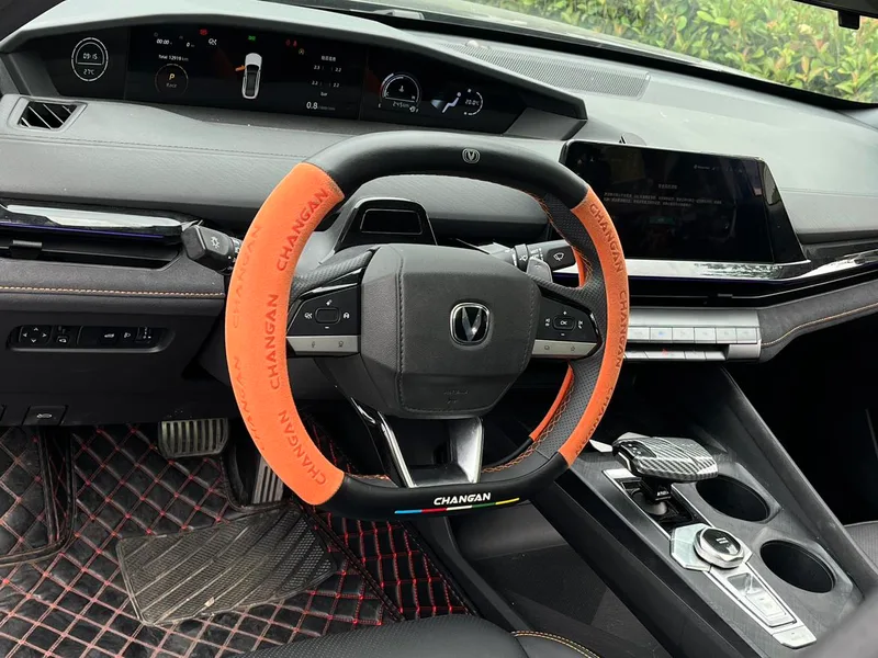 Changan UNI-V 2022 1.5T Sports version exterior photo 10 Changan UNI-V 2022 1.5T Sports version exterior photo 10
