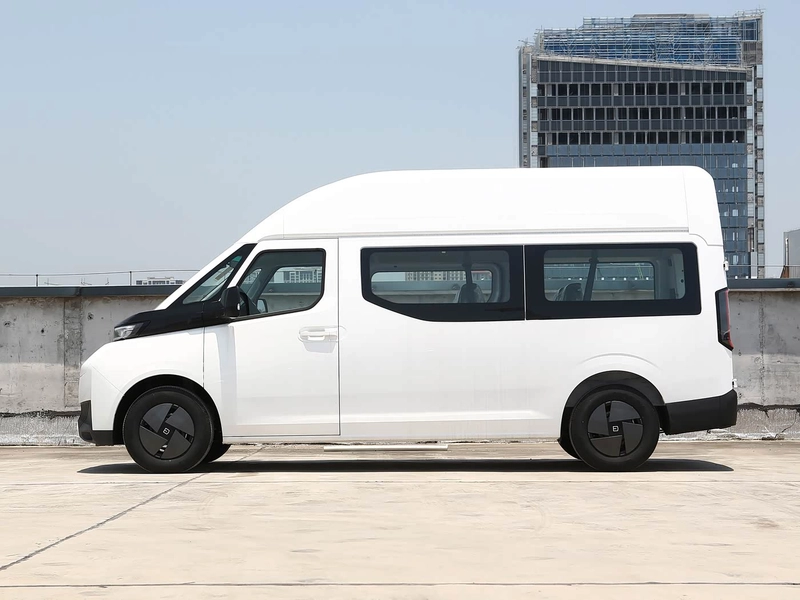 Farizon SuperVAN 2025 The high top of the axle shaft of the Yu Cheng version. 83kWh exterior photo 4 Farizon SuperVAN 2025 The high top of the axle shaft of the Yu Cheng version. 83kWh exterior photo 4