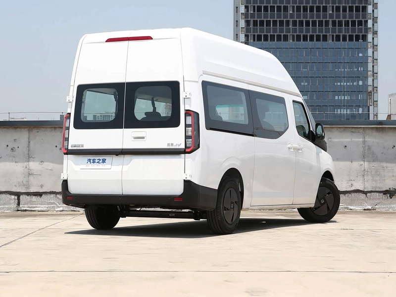 Farizon SuperVAN 2025 The high top of the axle shaft of the Yu Cheng version. 83kWh exterior photo 7 Farizon SuperVAN 2025 The high top of the axle shaft of the Yu Cheng version. 83kWh exterior photo 7