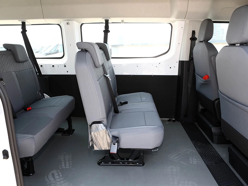 Farizon SuperVAN 2025 The high top of the axle shaft of the Yu Cheng version. 83kWh interior photo 17 Farizon SuperVAN 2025 The high top of the axle shaft of the Yu Cheng version. 83kWh interior photo 17