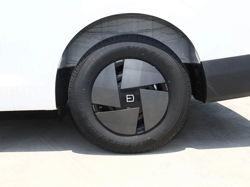 Farizon SuperVAN 2025 The high top of the axle shaft of the Yu Cheng version. 83kWh interior photo 20 Farizon SuperVAN 2025 The high top of the axle shaft of the Yu Cheng version. 83kWh interior photo 20