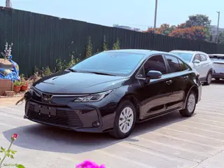 Toyota Corolla 2021 1.2T S-CVT Пионер PLUS Версия