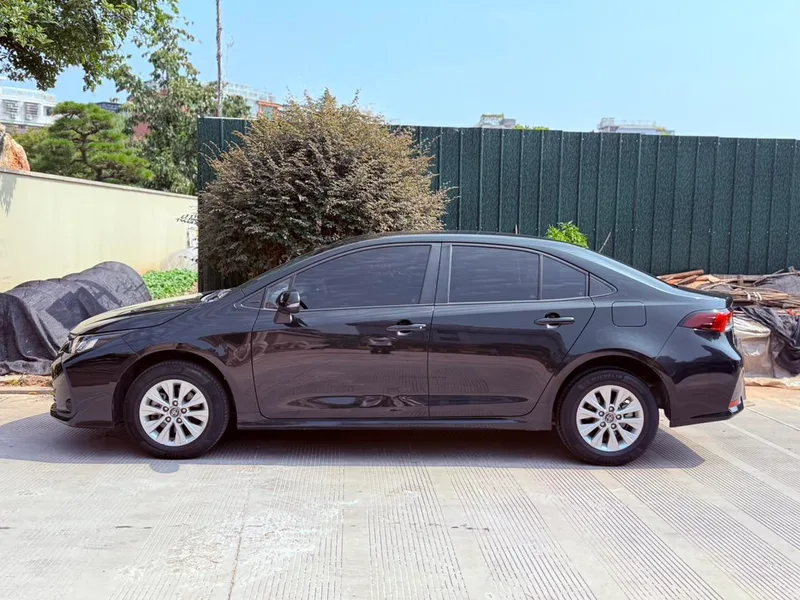 Toyota Corolla 2021 1.2T S-CVT Pionero PLUS Edición interior foto 8