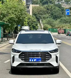 Jetour X70 PLUS 2023 Self-improvement version 1.5T DCT Self-improvement PRO 7 seat exterior photo 2 Jetour X70 PLUS 2023 Self-improvement version 1.5T DCT Self-improvement PRO 7 seat exterior photo 2