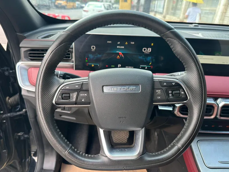 Jetour X70 PLUS 2023 Version d'auto-amélioration 1.5T DCT Auto-amélioration PRO 5 Siège intérieur photo 12 Jetour X70 PLUS 2023 Version d'auto-amélioration 1.5T DCT Auto-amélioration PRO 5 Siège intérieur photo 12