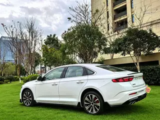 Geely Preface 2025 1.5T Oriente Yao Edición Kunlun exterior foto 7 Geely Preface 2025 1.5T Oriente Yao Edición Kunlun exterior foto 7