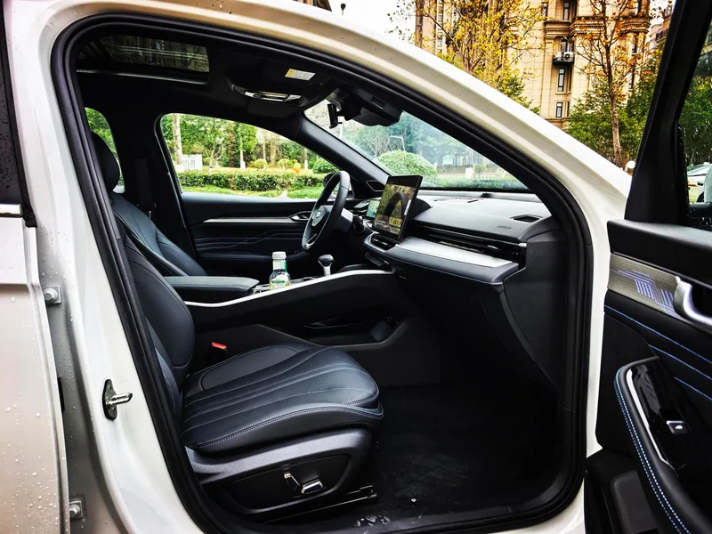 Geely Preface 2025 1.5T Oriente Yao Edición Kunlun interior foto 16 Geely Preface 2025 1.5T Oriente Yao Edición Kunlun interior foto 16