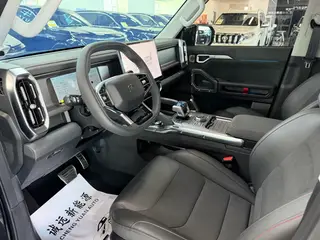 Jetour T2 2023 2.0TD Tracción a las cuatro ruedas Conquista interior foto 8 Jetour T2 2023 2.0TD Tracción a las cuatro ruedas Conquista interior foto 8