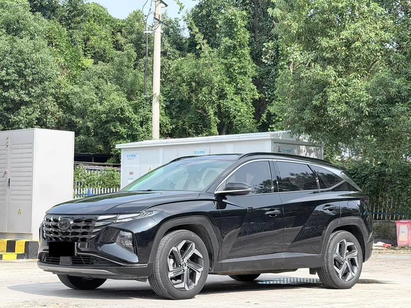 Hyundai Tucson 2023 Tucson L 1.5T GLX Two-wheel drive elite version N Line exterior photo 1 Hyundai Tucson 2023 Tucson L 1.5T GLX Two-wheel drive elite version N Line exterior photo 1